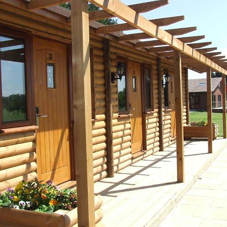 Hotel Calderfields Golf & Country Club à Walsall Extérieur photo