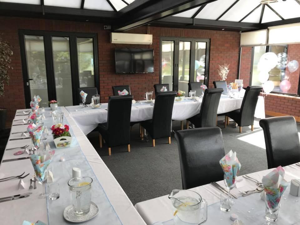 Hotel Calderfields Golf & Country Club à Walsall Extérieur photo